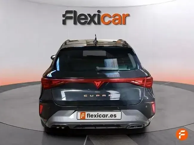 Usado Cupra Leon 150 CV (110 kW) 2025 Negro