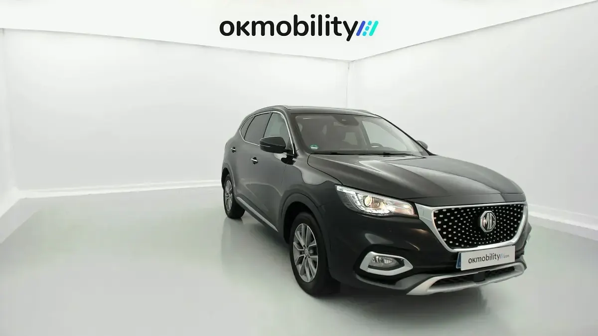 Usado MG HS Comfort 162 CV (119 kW) 2023 Pebble black  pbc SUV