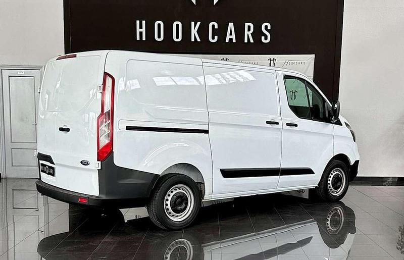 Usado Ford Transit Custom Ambiente 129 CV (94 kW) 2020 Blanco Van