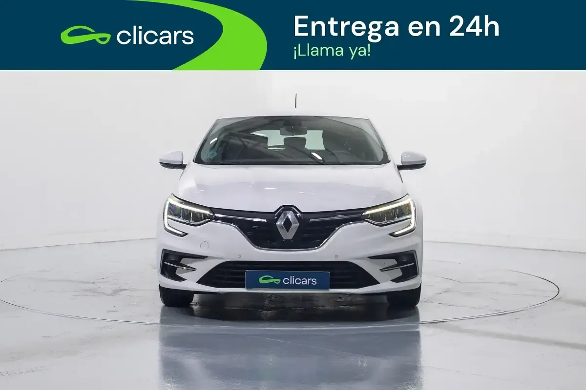 Usado Renault Mégane II Equilibre 115 CV (84 kW) 2022 Blanco Berlina