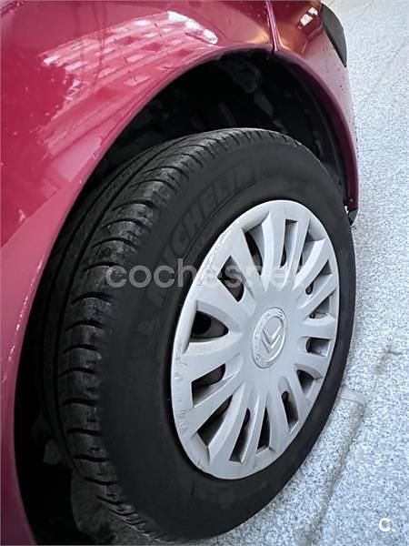 Usado Citroën C3 75 CV (55 kW) 2009 Granate Berlina