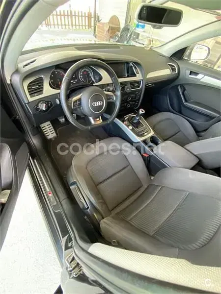 Usado Audi A4 S-Line 143 CV (105 kW) 2011 Negro Familiar