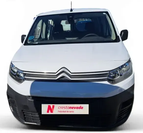 Usado Citroën Berlingo Live 102 CV (75 kW) 2022 Blanco Monovolumen