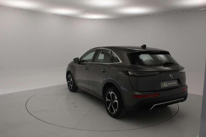 Usado DS Automobiles DS7 Crossback Bastille 131 CV (96 kW) 2023 Gris / plata SUV