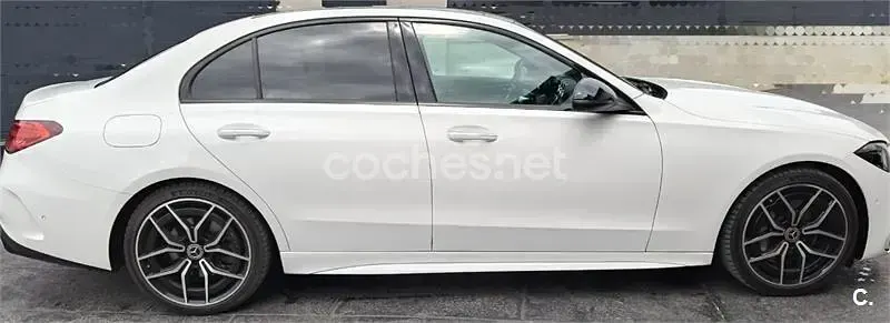 Usado Mercedes C200 163 CV (119 kW) 2023 Blanco Berlina
