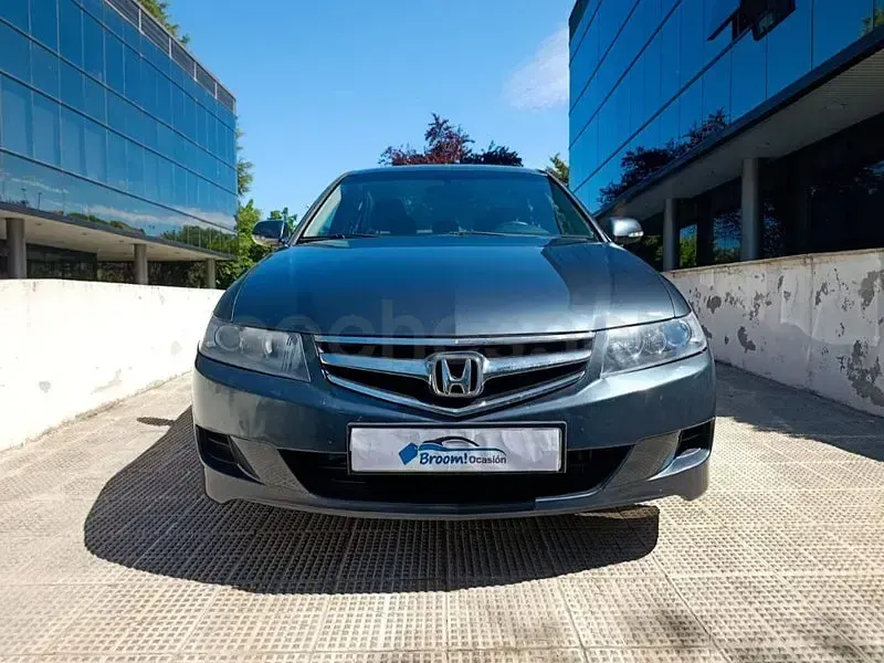 Usado Honda Accord Sport 140 CV (102 kW) 2007 Gris / plata Berlina