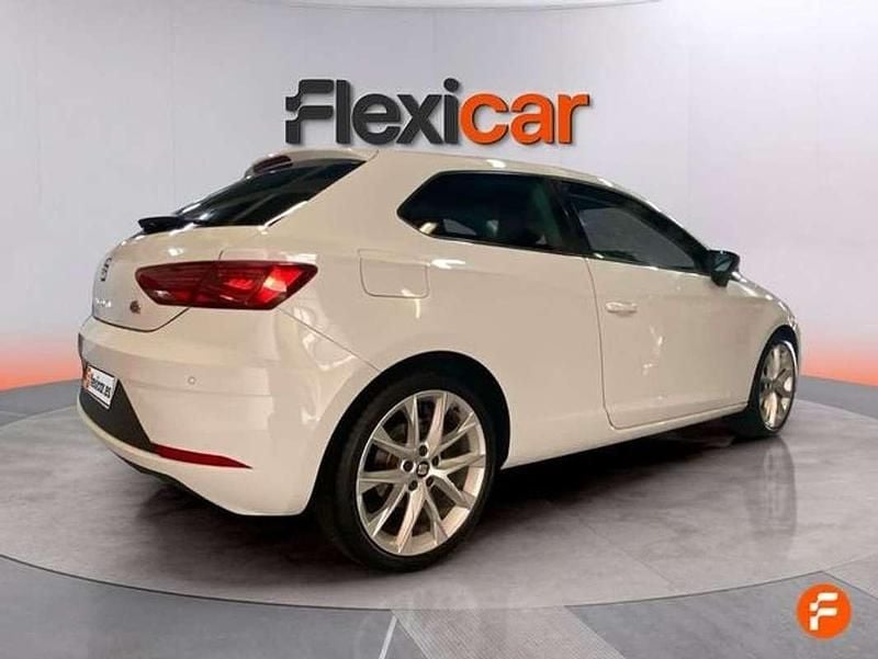 Usado Seat Leon SC FR 150 CV (110 kW) 2018 Blanco Utilitario