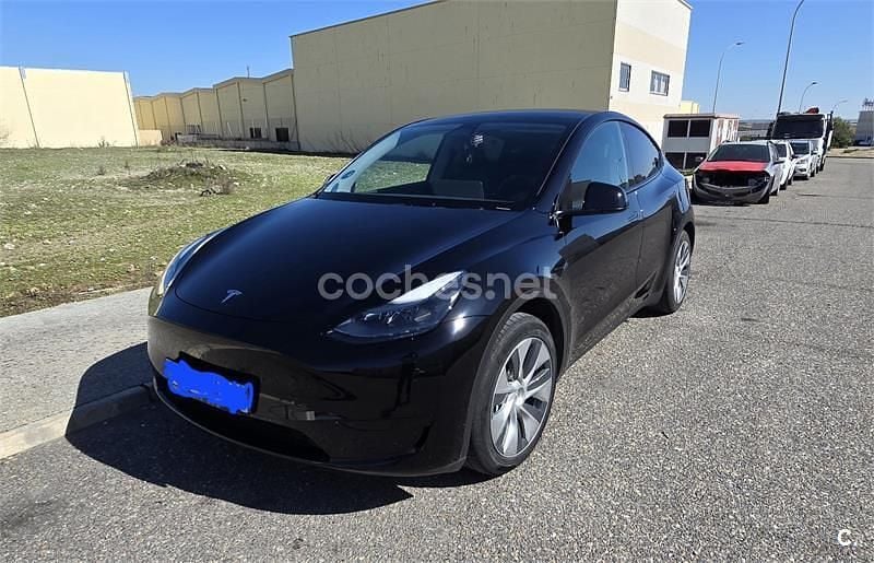 Usado Tesla Model Y RWD 219 kW (299 CV) 2023 Eléctrico SUV