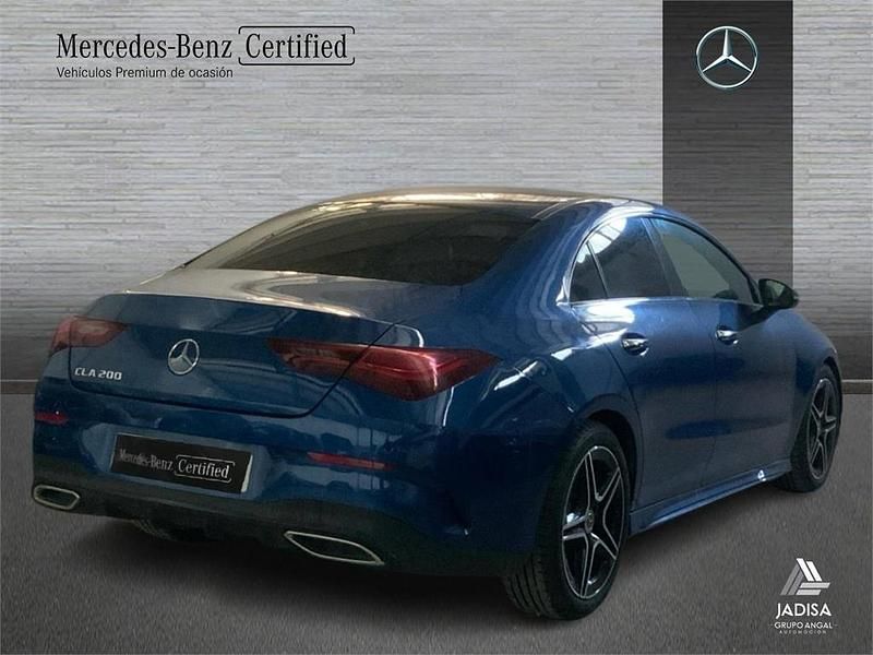 Usado Mercedes CLA200 163 CV (119 kW) 2025 Gris Berlina