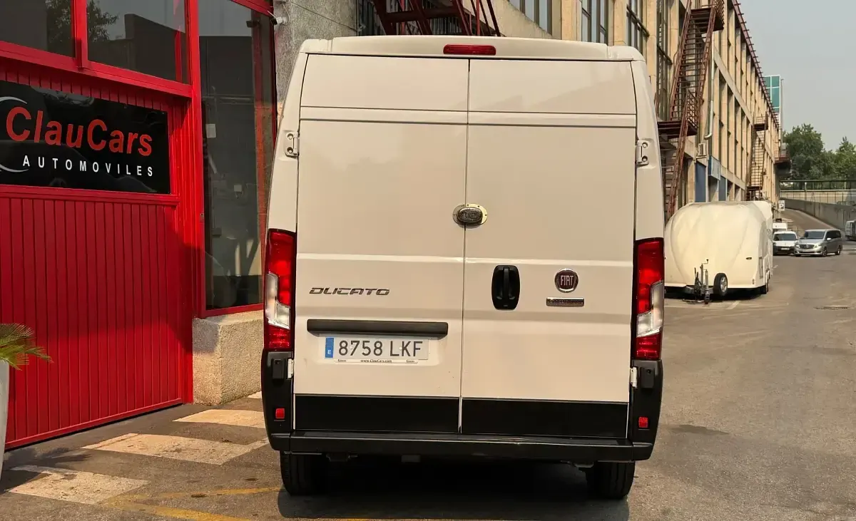 Usado Fiat Ducato 136 CV (100 kW) 2020 Blanco Van