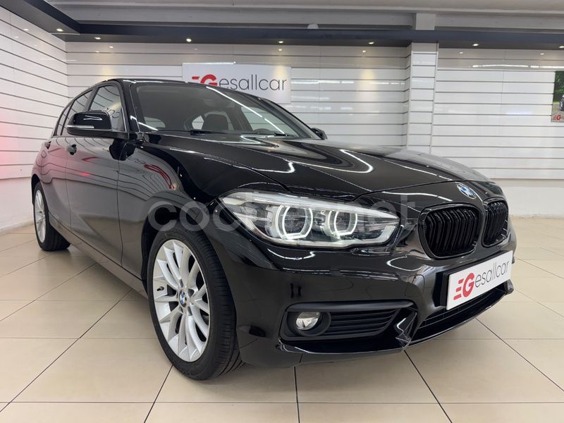 Negro Usado 2017 BMW 118 Utilitario | 12.995 € (Buen precio) - Imagen 1/4