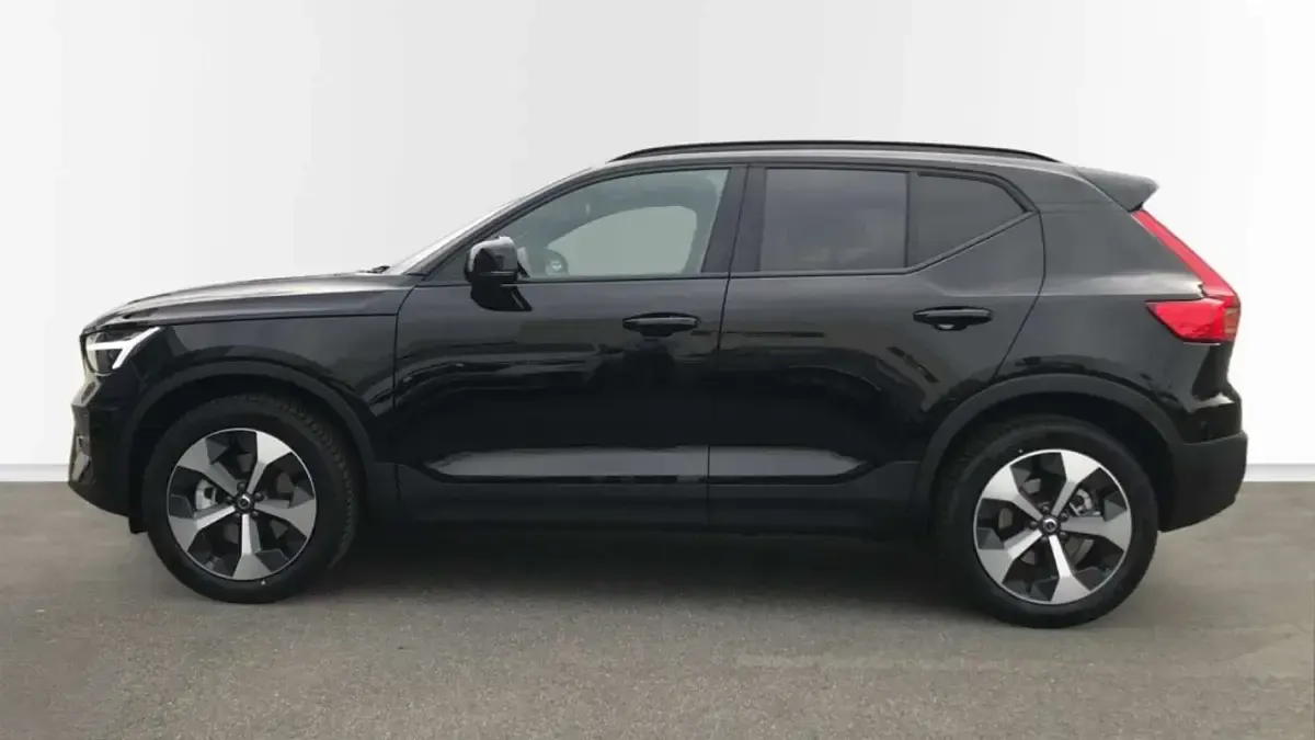 Nuevo Volvo XC40 Plus 163 CV (119 kW) 2026 Negro SUV