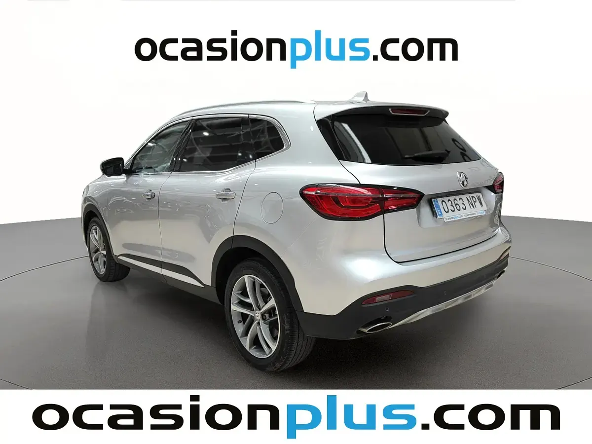Usado MG HS Luxury 162 CV (119 kW) 2023 Gris plata SUV