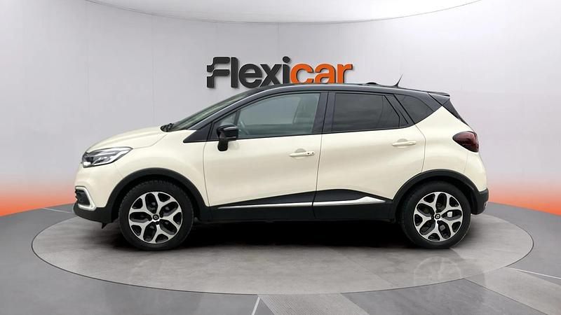 Usado Renault Captur Zen 90 CV (66 kW) 2018 Beige SUV