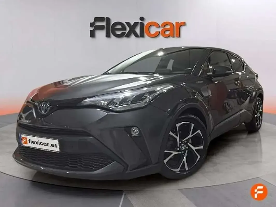 Usado Toyota C-HR Advance 122 CV (89 kW) 2021 Gris SUV