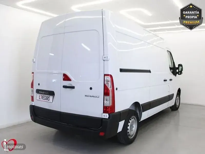 Usado Renault Master 110 CV (80 kW) 2019 Blanco Van