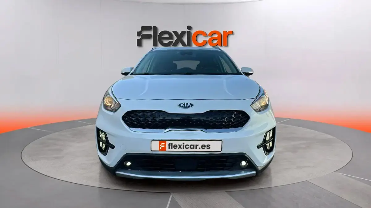 Usado Kia Niro 141 CV (103 kW) 2020 Blanco SUV