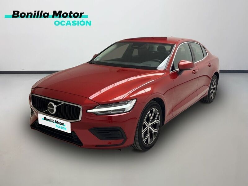 Rojo Usado 2024 Volvo S60 Core Berlina | 32.900 € (Super precio) - Imagen 1/4