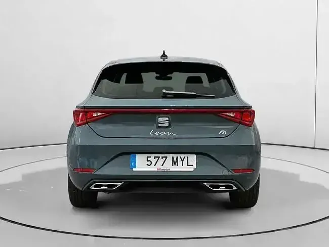Usado Seat Leon FR 150 CV (110 kW) 2025 Azul Berlina