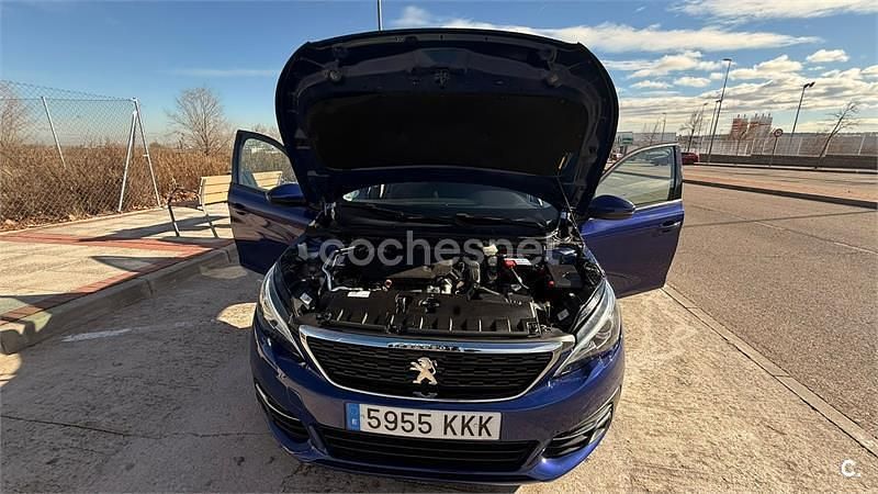 Usado Peugeot 308 Business-Line 130 CV (95 kW) 2018 Azul Berlina