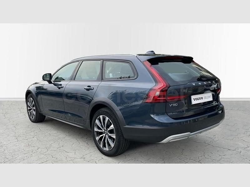 Usado Volvo V90 CC Core 197 CV (144 kW) 2023 Azul Familiar