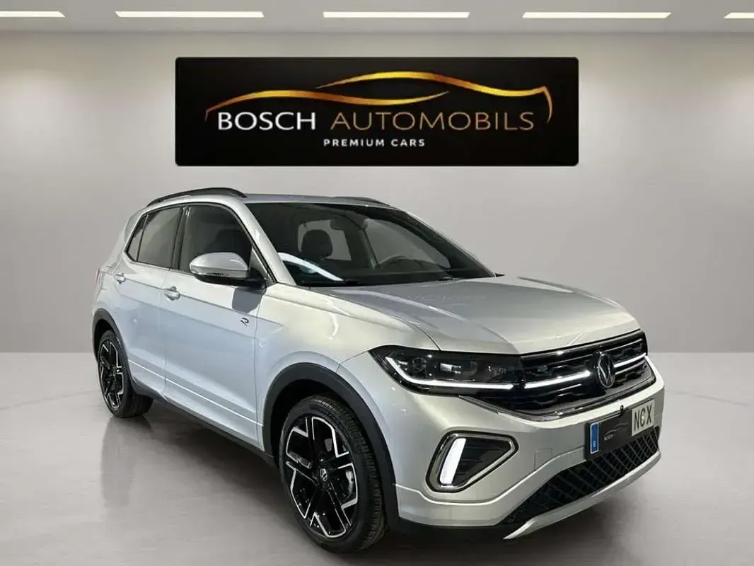 Usado VW T-Cross R-line 116 CV (85 kW) 2025 Gris SUV