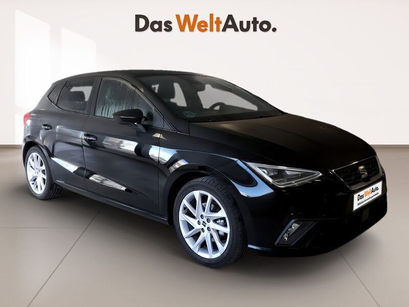 Negro Usado 2024 Seat Ibiza FR Berlina | 21.900 € (Precio justo) - Imagen 1/4