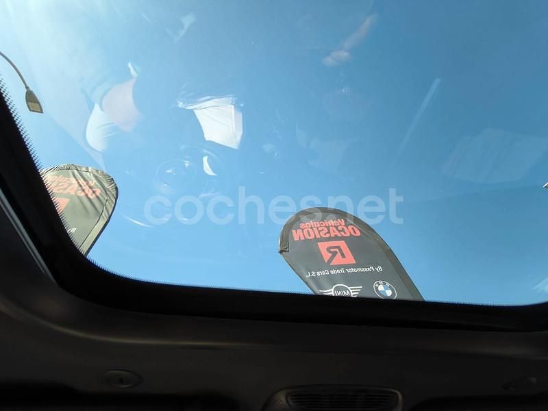 Usado Mini ONE 102 CV (75 kW) 2017 Negro Utilitario