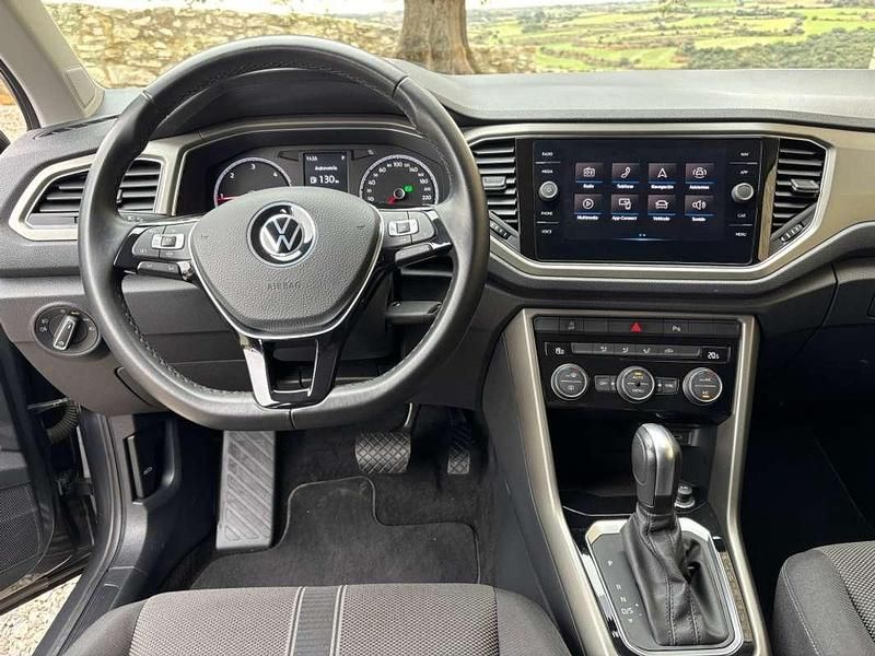 Usado VW T-Roc Advance 150 CV (110 kW) 2021 Gris SUV