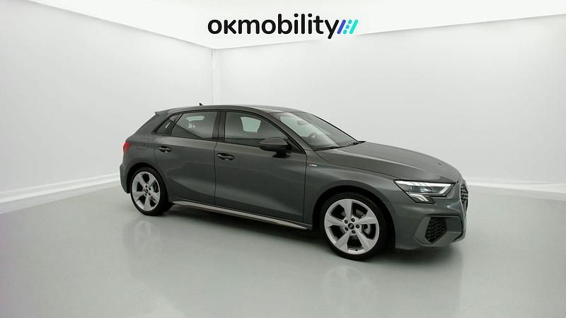 Usado Audi A3 Sportback e-tron S-Line 150 CV (110 kW) 2024 Daytonagrau perleff. Utilitario