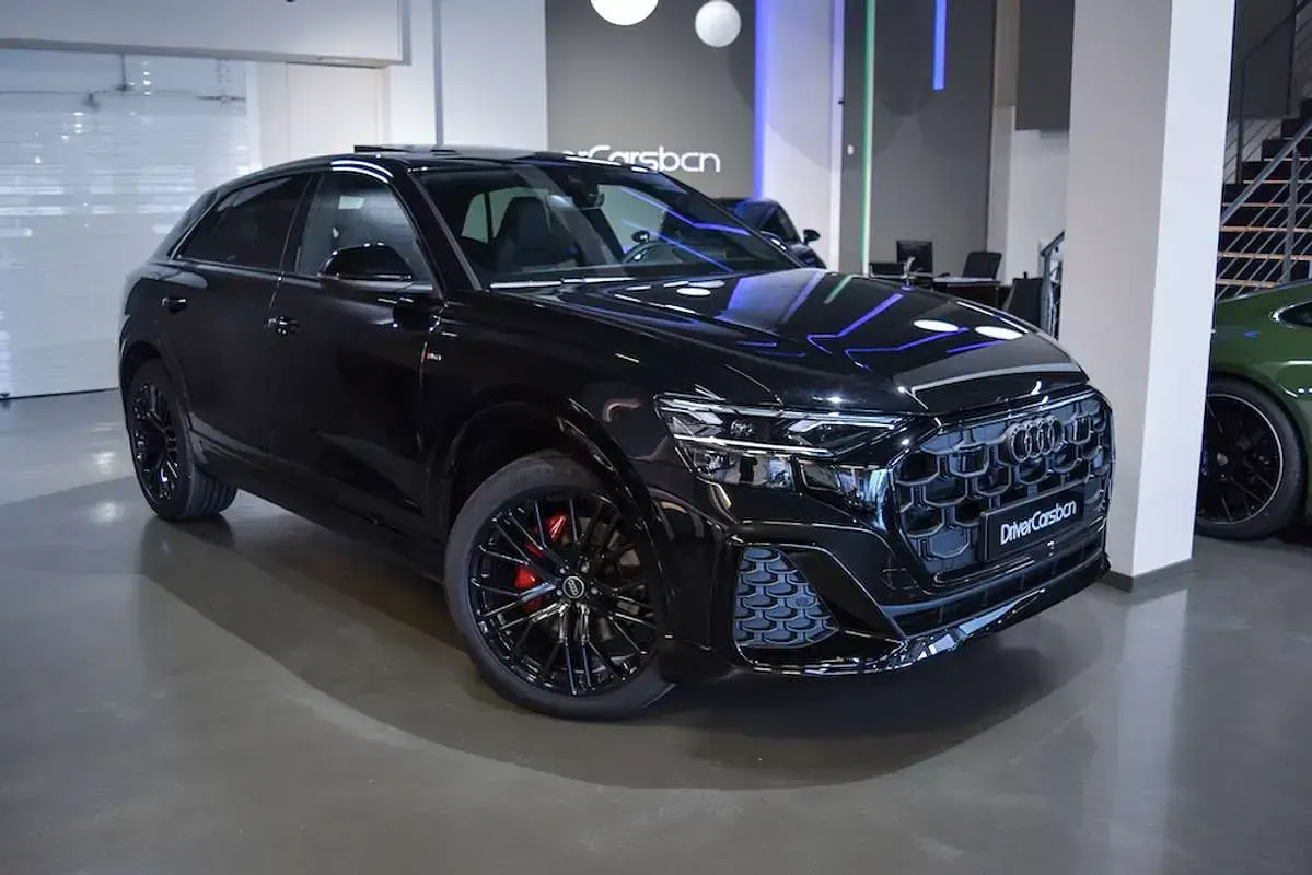 Nuevo Audi Q8 S-Line 286 CV (210 kW) 2026 Negro SUV