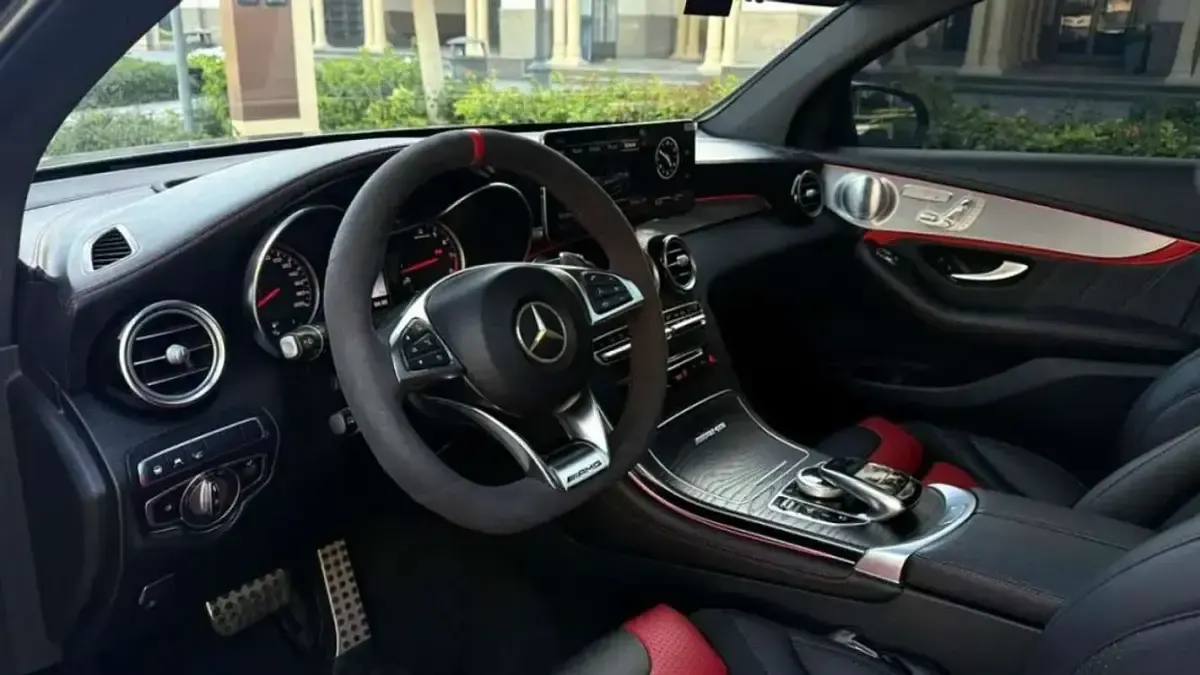 Usado Mercedes GLC63 AMG AMG 510 CV (375 kW) 2018 Negro SUV