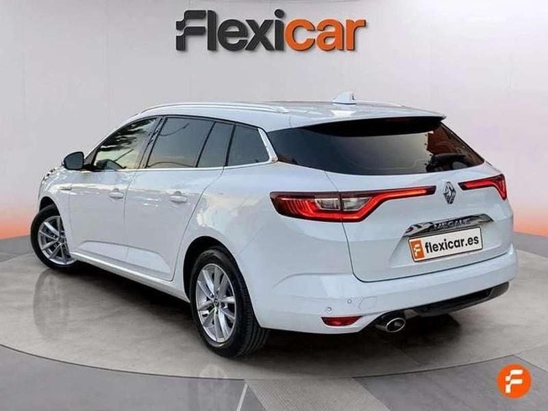 Usado Renault Mégane IV Bose Edition 132 CV (97 kW) 2017 Blanco Utilitario