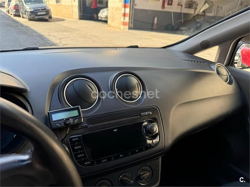 Blanco Usado 2011 Seat Ibiza SC Copa Utilitario | 5800 € (Precio justo) - Imagen 1/4