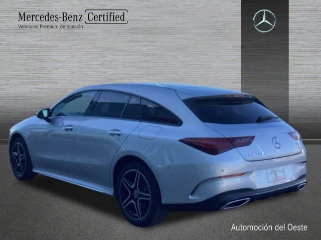Usado Mercedes CLA250e AMG line 218 CV (160 kW) 2024 Plata iridio Coupe