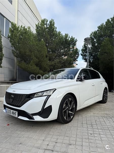Usado Peugeot 308 Allure 130 CV (95 kW) 2023 Blanco Berlina