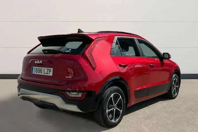 Usado Kia e-Niro 135 kW (184 CV) 2022 Rojo SUV