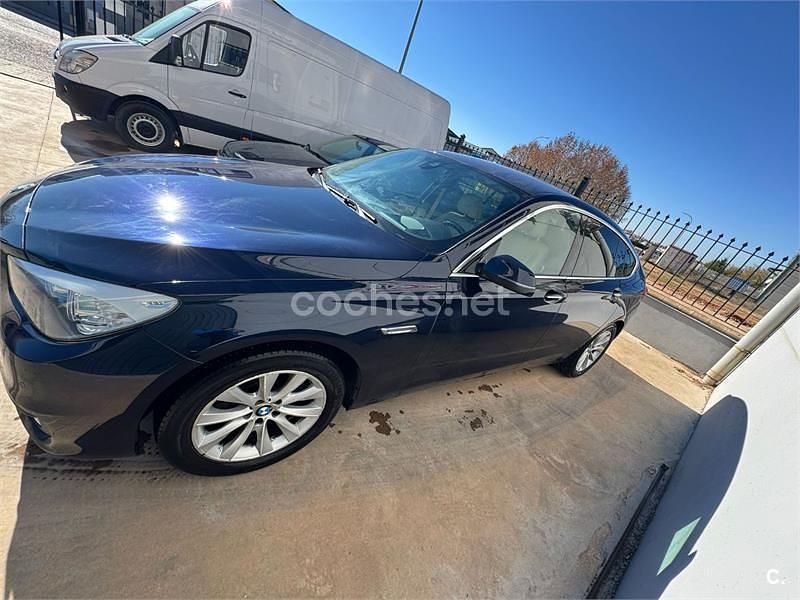 Usado BMW 520 Gran Turismo 184 CV (135 kW) 2015 Azul Berlina