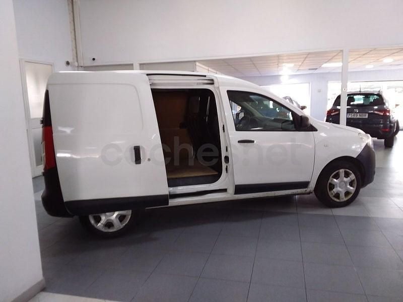 Używany Dacia Dokker Essentiel 95 KM (69 kW) 2020 Biały Minivan