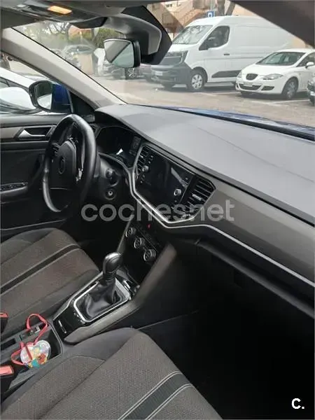 Usado VW T-Roc Advance 150 CV (110 kW) 2022 Azul SUV