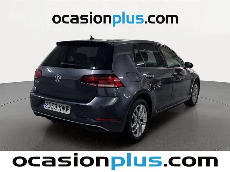 Usado VW Golf VII Advance 115 CV (84 kW) 2018 Gris Utilitario