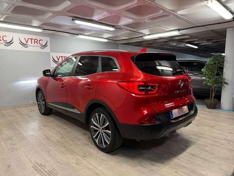 Usado Renault Kadjar Zen 132 CV (97 kW) 2016 Granate SUV
