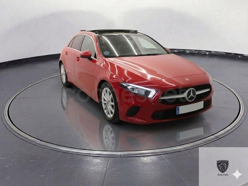 Usado Mercedes A180 116 CV (85 kW) 2019 Rojo Berlina