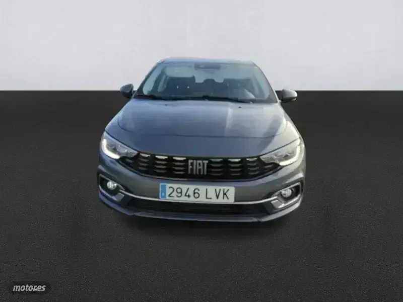 Usado Fiat Tipo Life 130 CV (95 kW) 2021 Gris