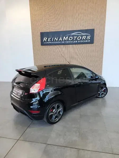 Usado Ford Fiesta ST 200 CV (147 kW) 2017 Negro Utilitario