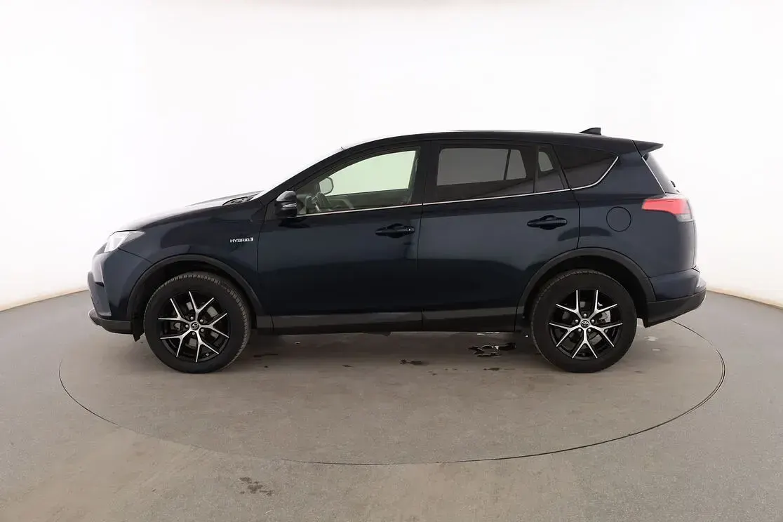 Usado Toyota RAV4 Hybrid 197 CV (144 kW) 2018 Azul SUV