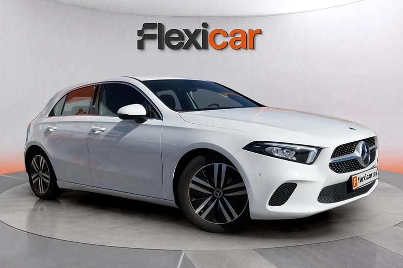 Blanco Usado 2022 Mercedes A180 Berlina | 22.990 € (Super precio) - Imagen 1/4