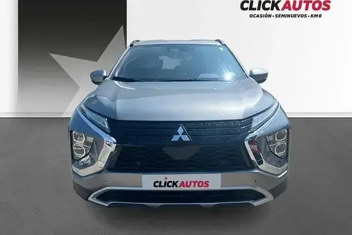 Usado Mitsubishi Eclipse Cross 188 CV (138 kW) 2023 Gris SUV