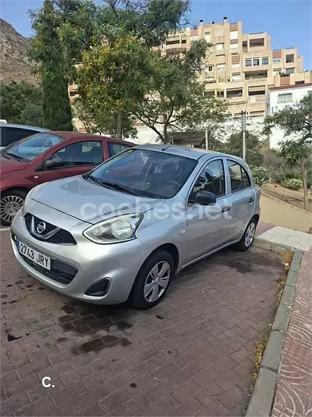 Usado Nissan Micra N-TEC 80 CV (58 kW) 2016 Gris / plata Utilitario