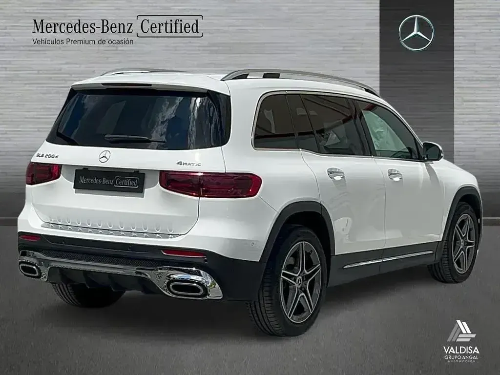 Usado Mercedes GLB200 150 CV (110 kW) 2024 Blanco polar SUV